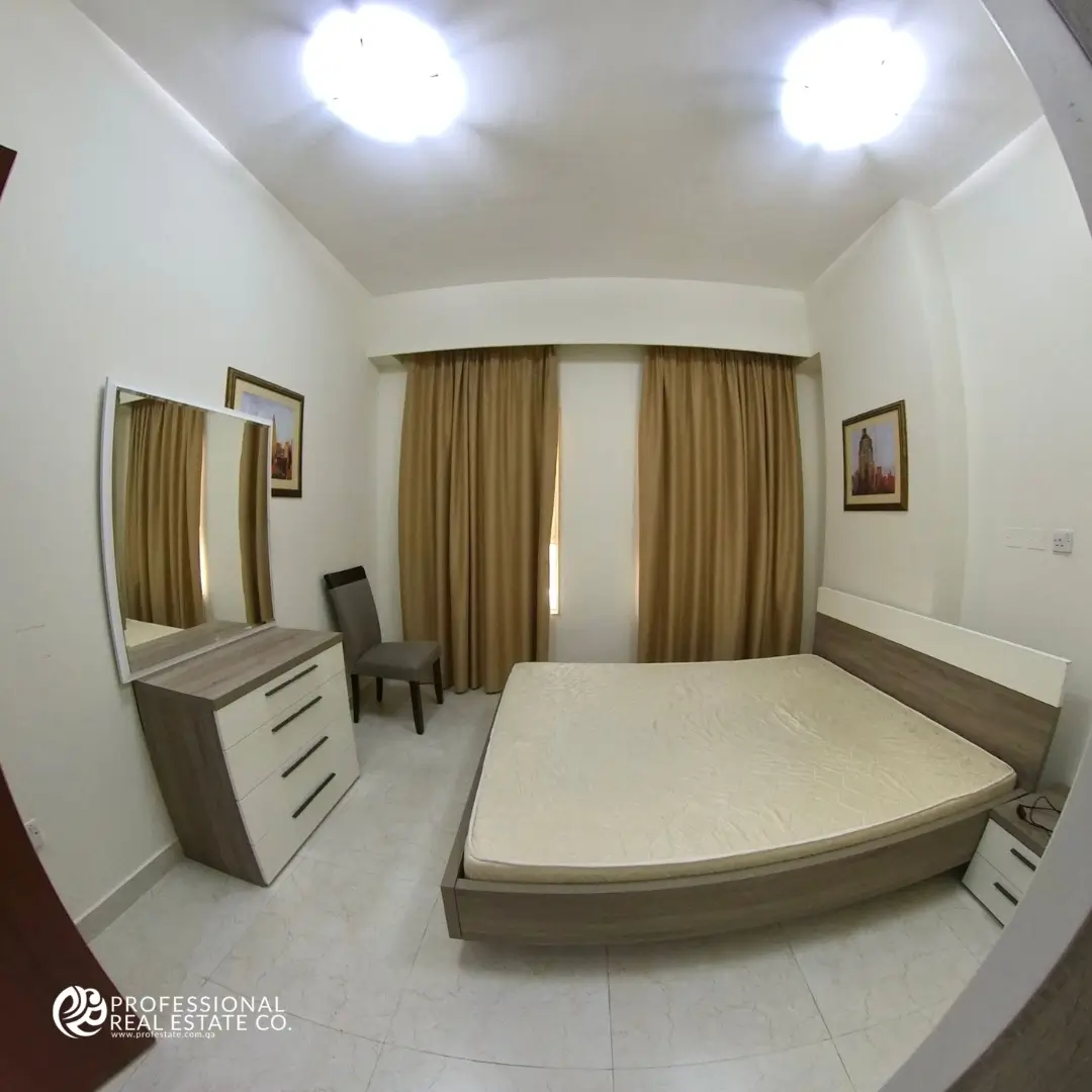 Cozy third bedroom in fully furnished 3 BHK apartment for rent in Muntazah, Doha – Elegant design with ample storage