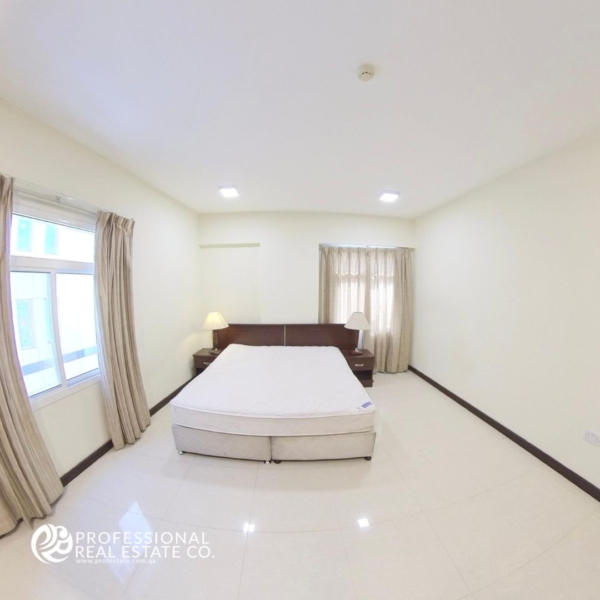 Spacious fully furnished bedroom in 2 BHK apartment in Najma with modern décor and cozy ambiance.